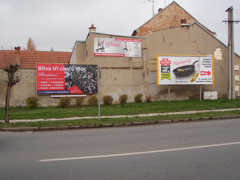 751127 Billboard, Slavkov u Brna (křižovatka Slovákova/Československé armády)