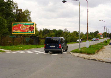 1431127 Billboard, Olomouc - Lazce (ul. Dlouhá, centrum, vlevo)