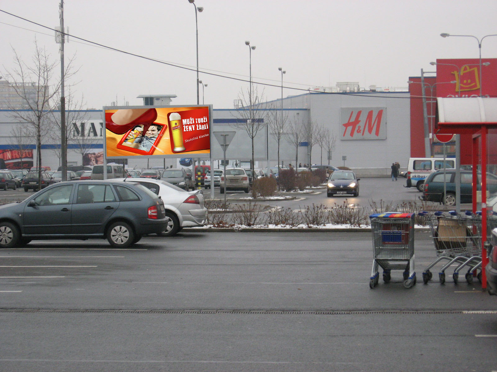 871121 Billboard, Ostrava (OC AVION Shopping Park Ostrava)
