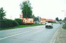 Card image cap571007 Billboard, Pardubice (Pražská,auto OPEL,čs.AGIP)