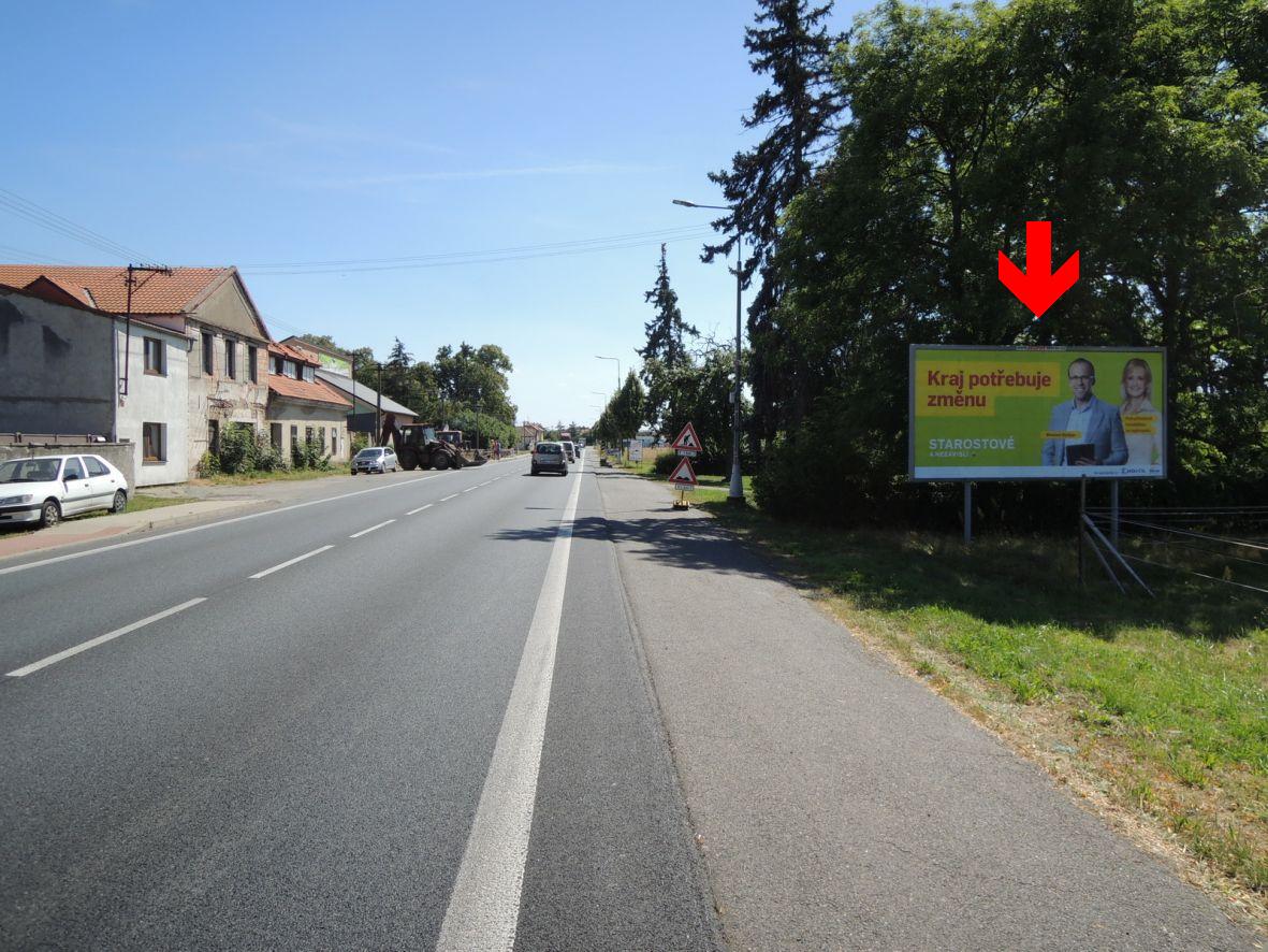 141013 Billboard, Kolín (Pňov, příjezd po I/38  )