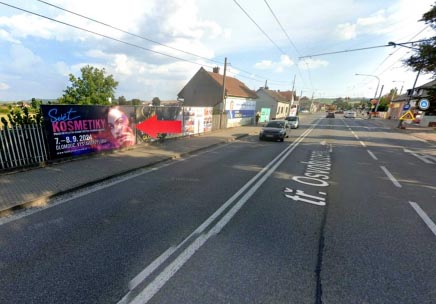 1111107 Billboard, Otrokovice (tř. Osvobození v Otrokovicích, hlavní cesta před křižovatkou a přejezdem v Kvítkovicích, směr Zlín, Napajedlla i UH, Tlumačov)