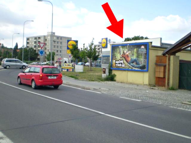 781090 Billboard, Olomouc (Lazecká; LIDL, VZP, Finanční úřad  )