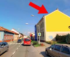 1644024 Štít, Brno - Horní Heršpice (Sokolova, směr Komárov, zastávka obchody, služby, školka)