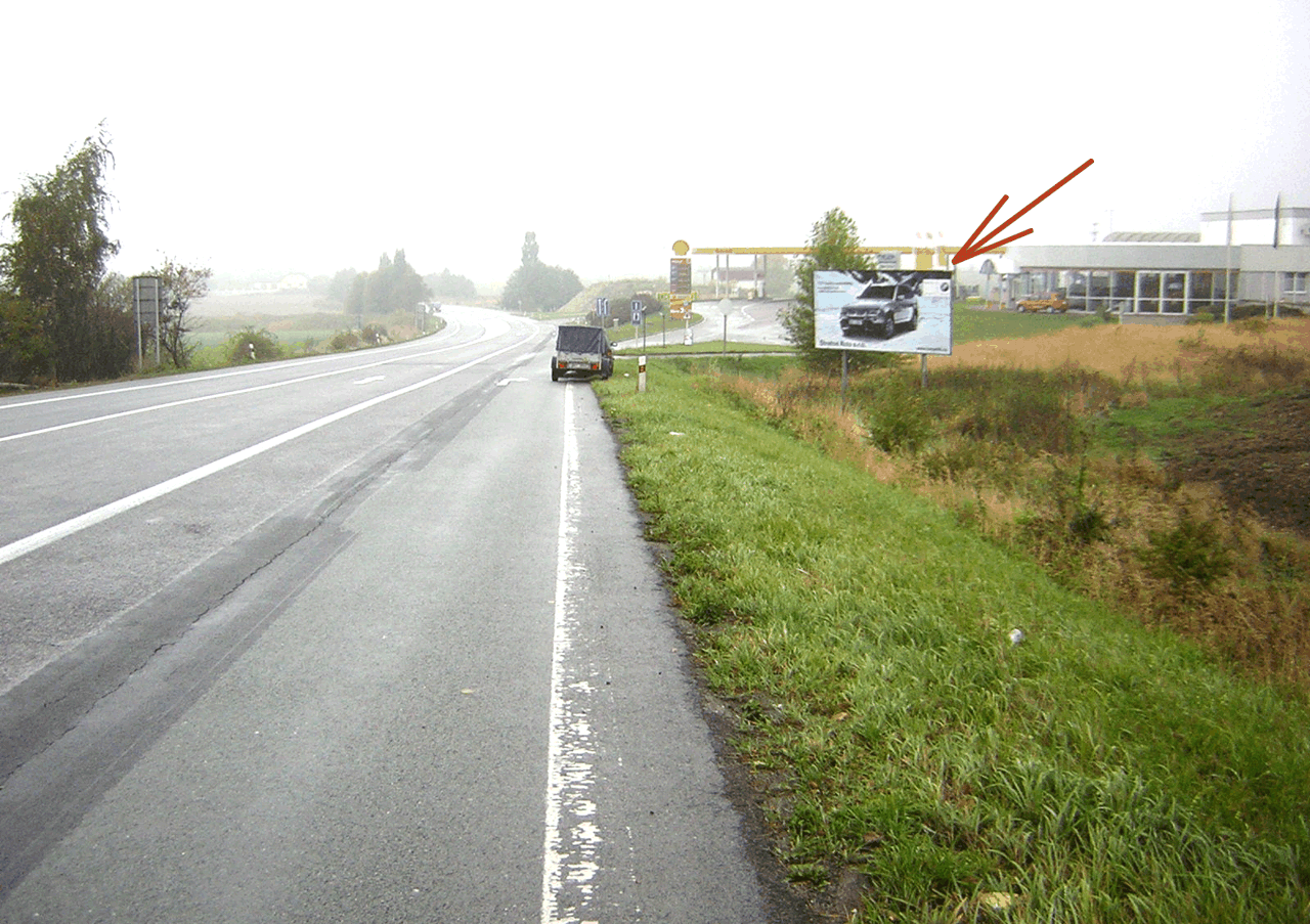 531001 Billboard, Náchod (I/33, Vysokov, čs.OMV,auto FORD)