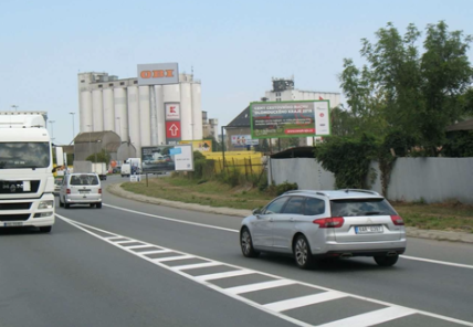 1431147 Billboard, Přerov - směr Ostrava, Olomouc (II/436 Polní ulice, vpravo)