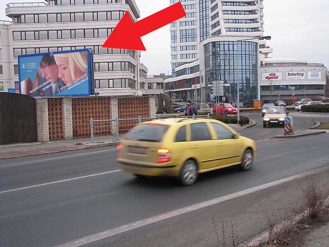 781081 Billboard, Olomouc (Jeremenkova - obchodní a komerční zóna)