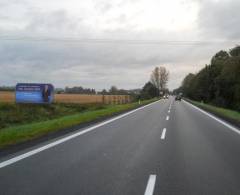 851063 Billboard, Nový Jičín, okolí (silnice 1 tř. 1/58)