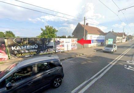 1111108 Billboard, Otrokovice (tř. Osvobození v Otrokovicích, hlavní cesta před křižovatkou a přejezdem v Kvítkovicích, směr Zlín, Napajedlla i UH, Tlumačov)