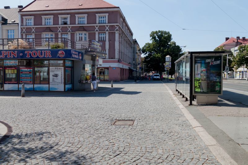 542102 Citylight, Hradec Králové (třída Karla IV. X Baťkovo náměstí)