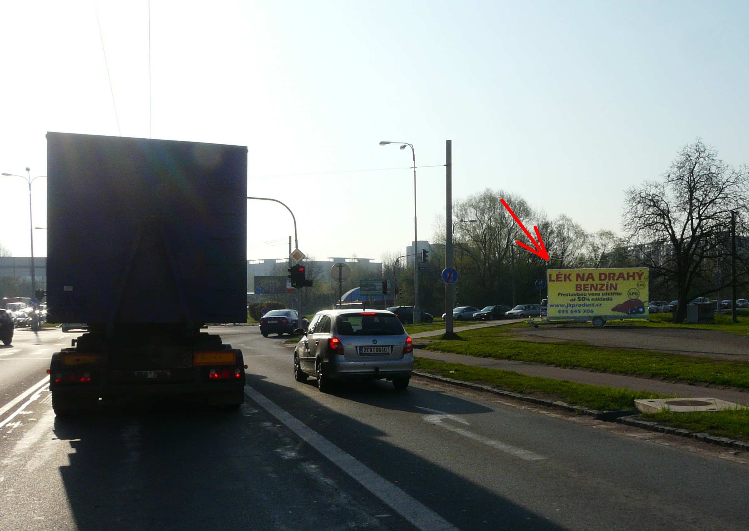 1541030 Billboard, Hradec Králové (Sokolská x Zborovská)