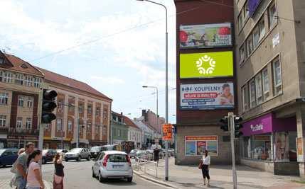 1271096 Billboard, Pardubice (Masarykovo náměstí)