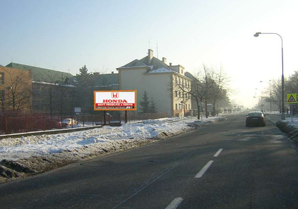 1431097 Billboard, Olomouc - Povel (Schweitzerova, vlevo)