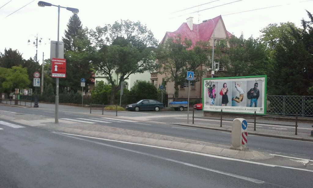 1271219 Billboard, Pardubice (Jahnova            )