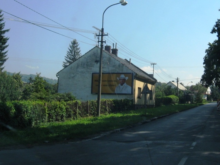 851018 Billboard, Nový Jičín (Revoluční  )