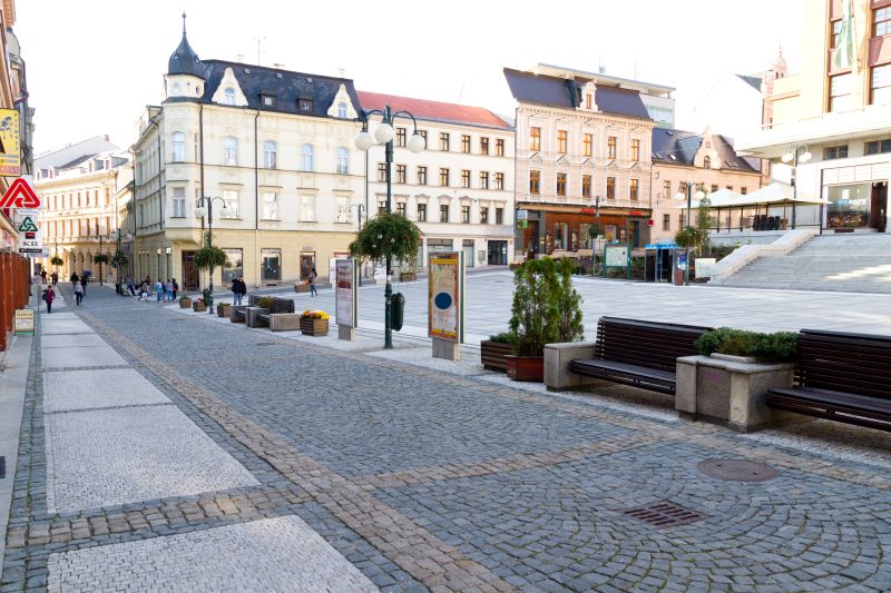 192075 Citylight, Jablonec nad Nisou (Mírové náměstí,radnice,centrum )